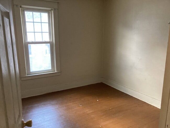 Photo - 6 Harvard St