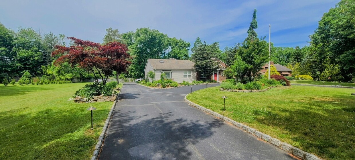 Photo - 121 S Ridgedale Ave (East Hanover, NJ)