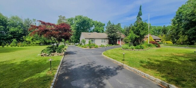Photo - 121 S Ridgedale Ave House