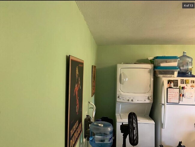 Photo - 301 Wygoda Cir