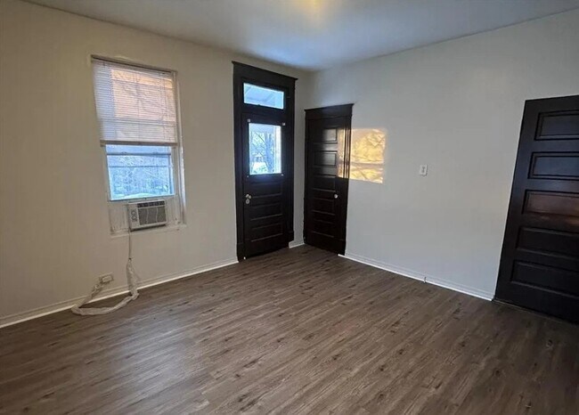 Photo - 3829 S Compton Ave