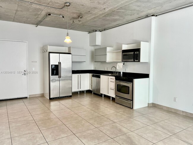 Photo - 690 SW 1st Ct Unit 1026