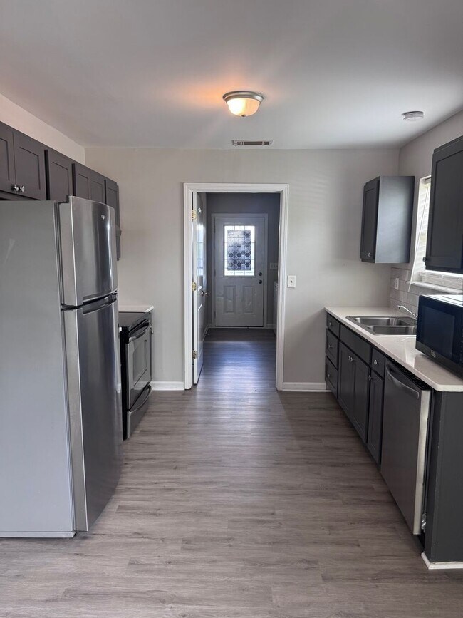 Photo - AVAILABLE NOW!!