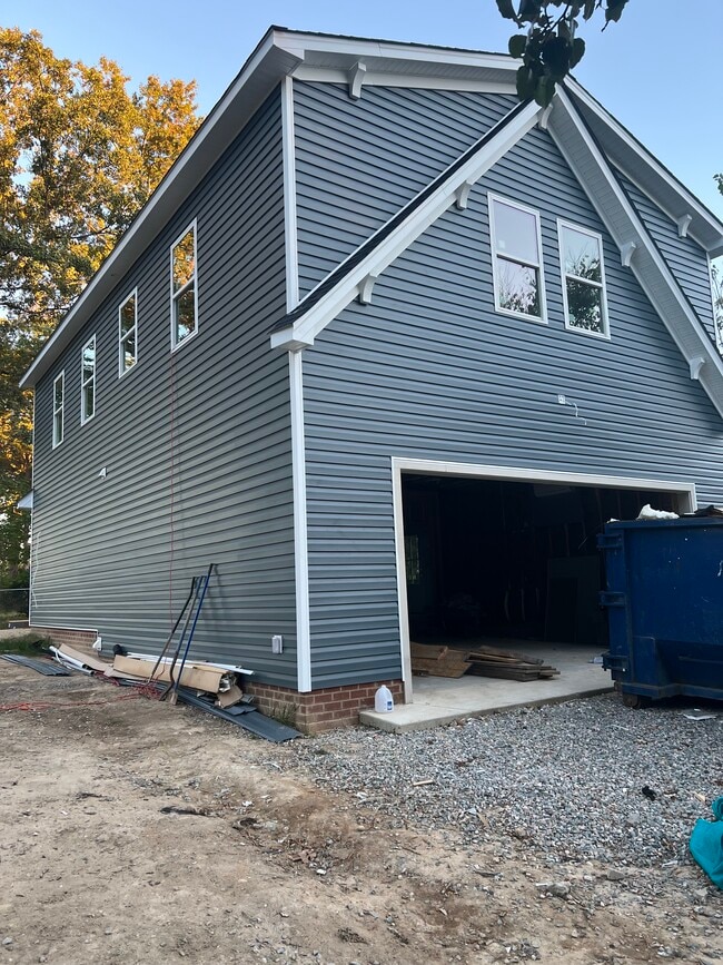 Lado - 2629 Heartwood Rd