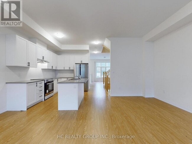 Photo - 28 Millman Ln