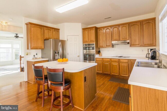 Photo - 2715 Summers Ridge Dr