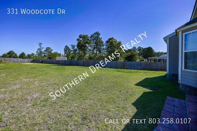 Photo - 331 Woodcote Dr