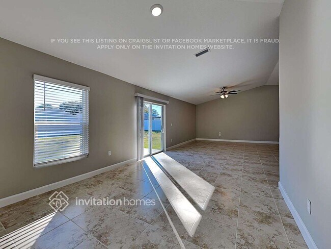 Photo - 1234 Thallar Ln NW