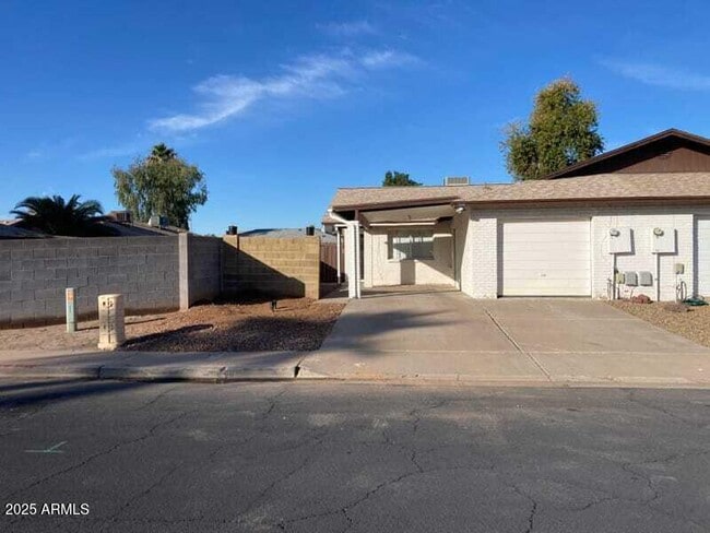 Photo - 1454 S Doran