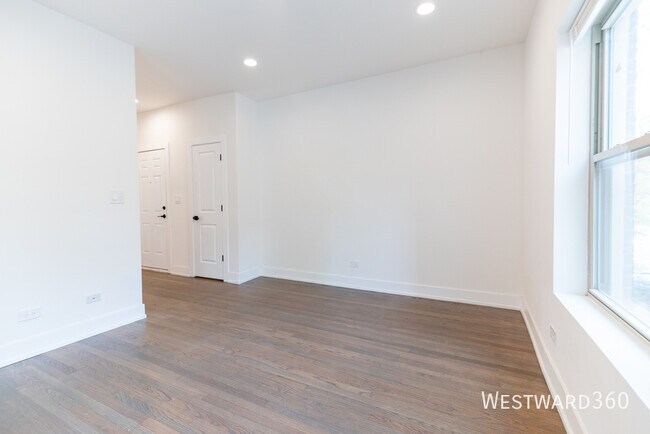 Photo - 6211 N Glenwood-1 Unit 1