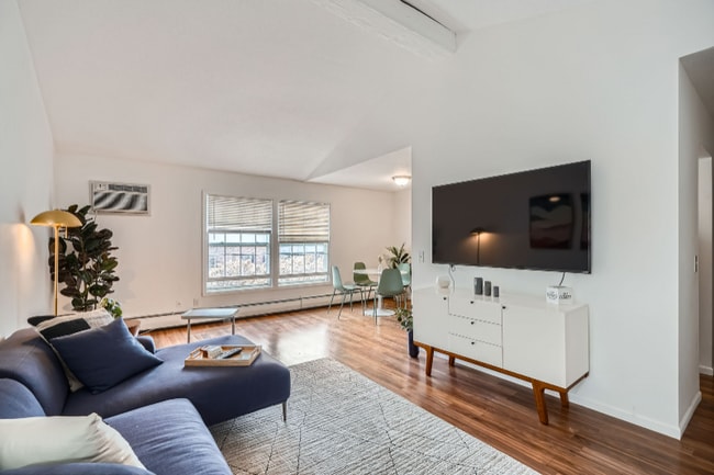 806 Old Settlers Trail Unit 7