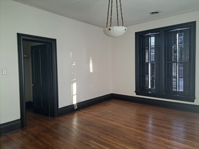 Photo - 718 W Stephenson St Unit 3