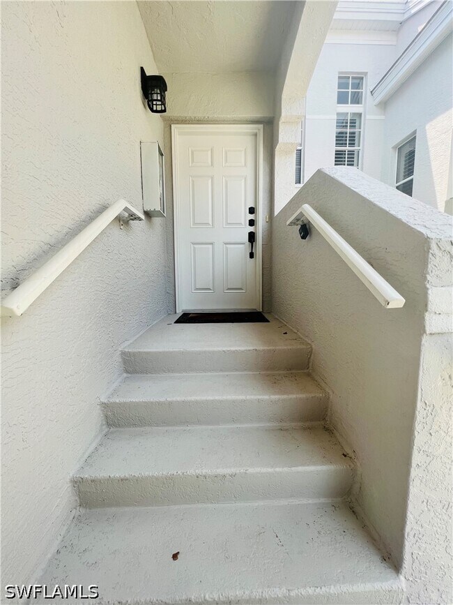 25240 Pelican Creek Cir Unit 202