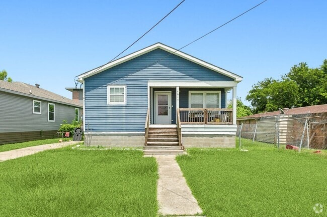 Building Photo - 4619 Wilson Ave Rental
