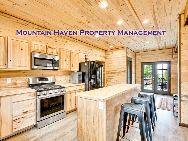 Building Photo - 785 Warren Gulch Rd