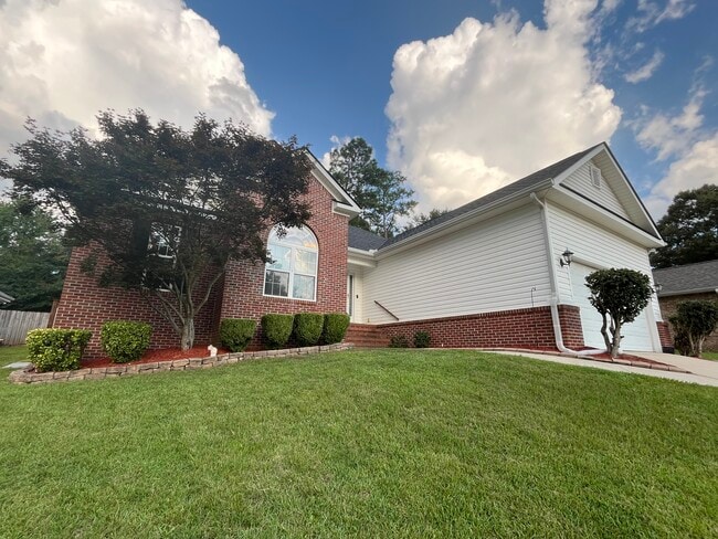 Building Photo - 107 Vanessa Dr Rental