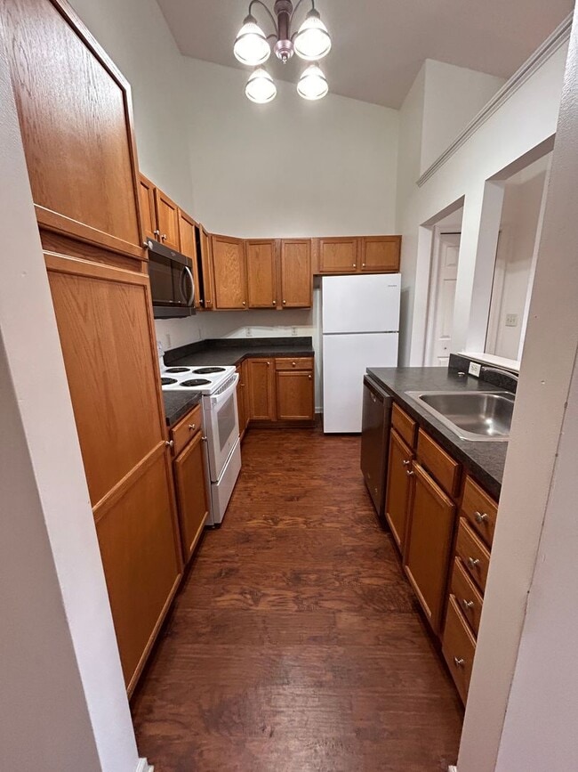 Photo - 3 Bed 2 Bath Townhouse In Mountville For Rent!