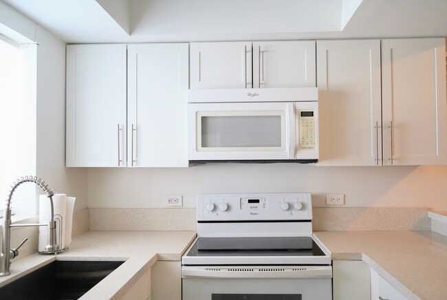 Cocina - 201 NW 7th St Unidad 403