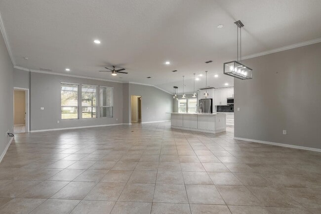 Photo - 68 Auberry Dr