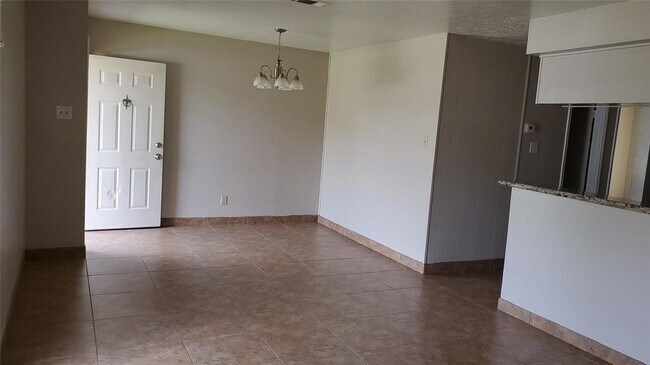 Photo - 6358 Crestside Dr