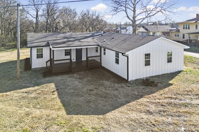 Building Photo - 13080 US-75 ALT Rental