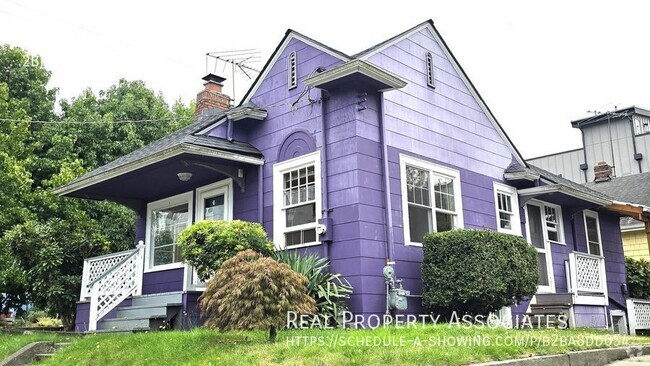 Building Photo - Charming house in Ravenna