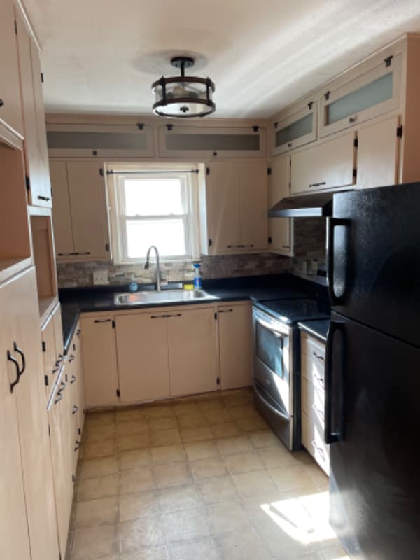 Photo - 101 E Haddock St