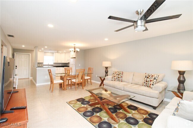Building Photo - 600 Valley Stream Dr Unit F9 Rental