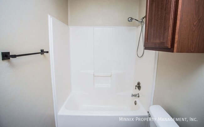 Photo - 6503 85th St