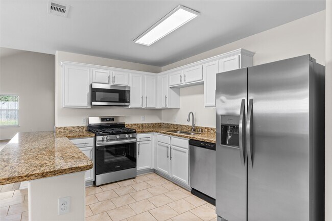 Photo - 7226 Basque Country Dr