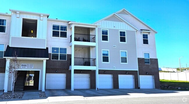 Building Photo - 4216 W 1530 N Rental