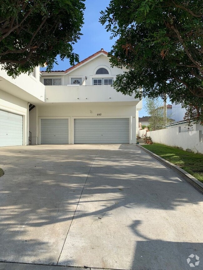 Building Photo - SCH157 Unit B Rental