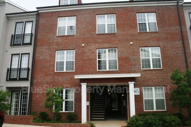 Photo - 705-71C Walker Square Condo