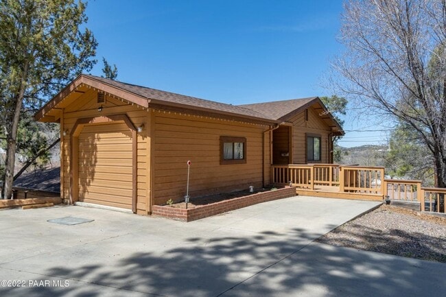 Building Photo - PM16-00324S: Hill Unit B Rental