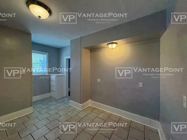 Photo - 334 S Quincy St