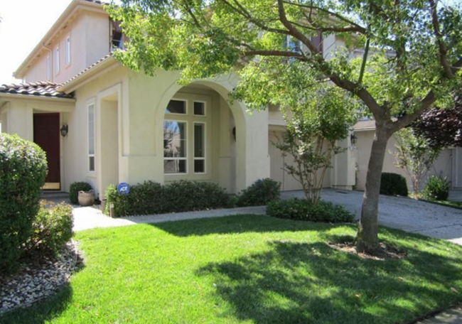 Beautiful 3 Bedrooms, 2.5 Bathroom Home In... - Beautiful 3 Bedrooms, 2.5 Bathroom Home In...