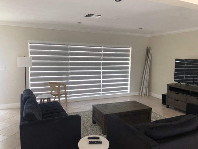 Photo - 2532 NE 27th Ave