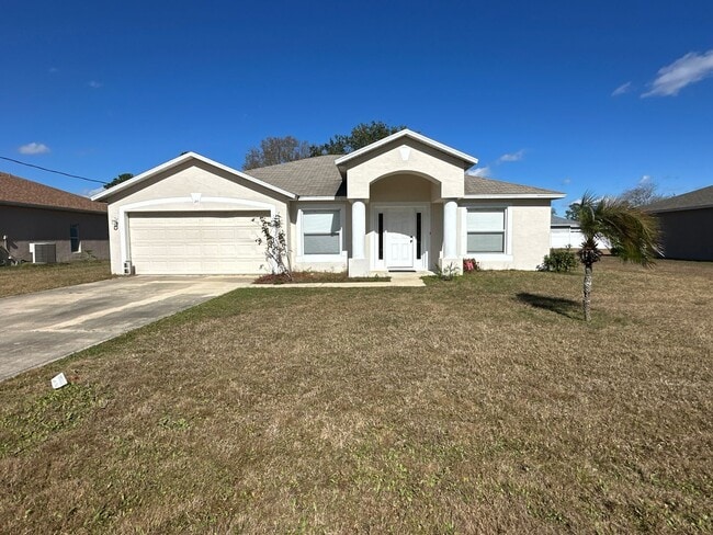 Building Photo - Palm Coast Charm