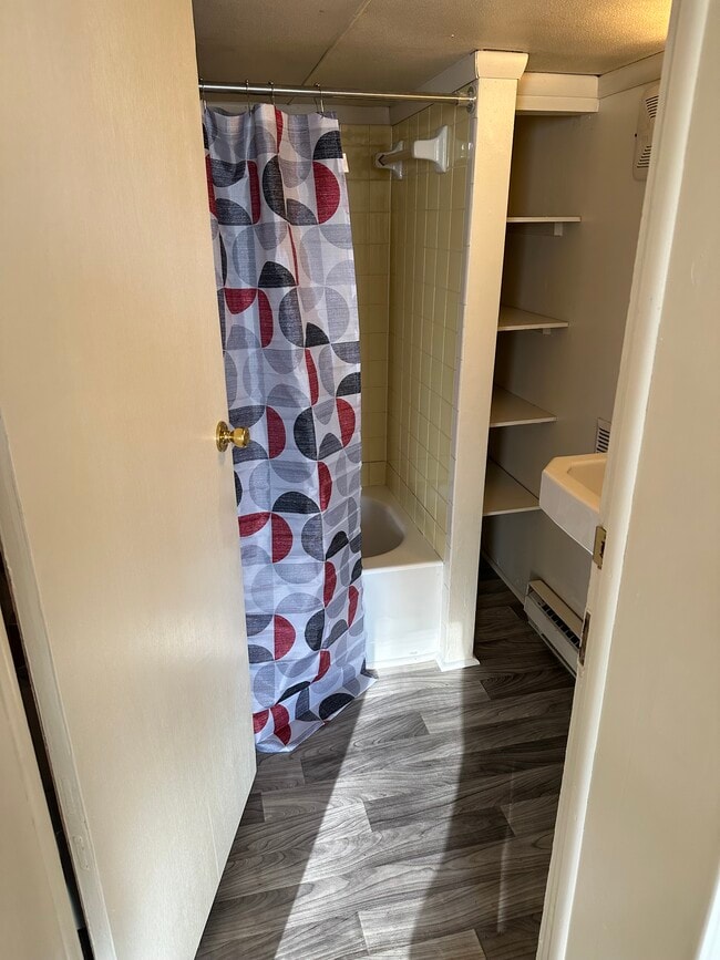 Photo - 12-10 Church St Unit 8