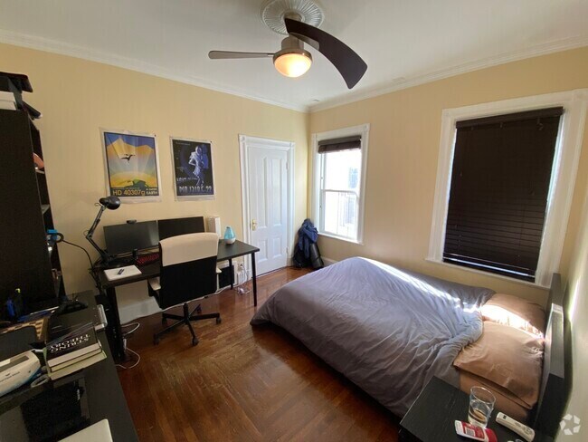 Building Photo - 381 Highland Ave Unit 2 Rental