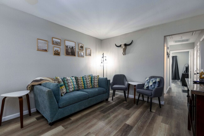 604 Gemini Ct Unit SI ID1626233P