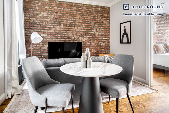 Photo - 20 Prince St Unit FL2-ID905