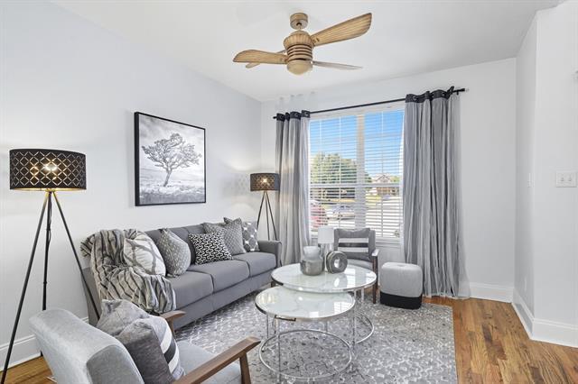 Photo - 529 Roundrock Ln