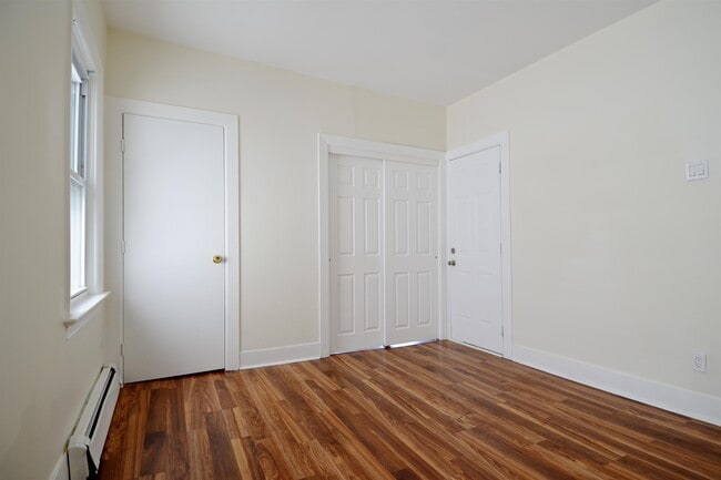 Photo - 135 Lord Ave Unit 2