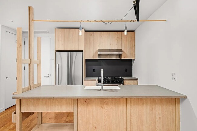 Photo - 123 Melrose St Unit 611