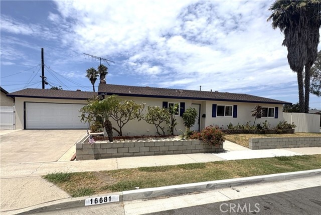 16681 Lucia Ln