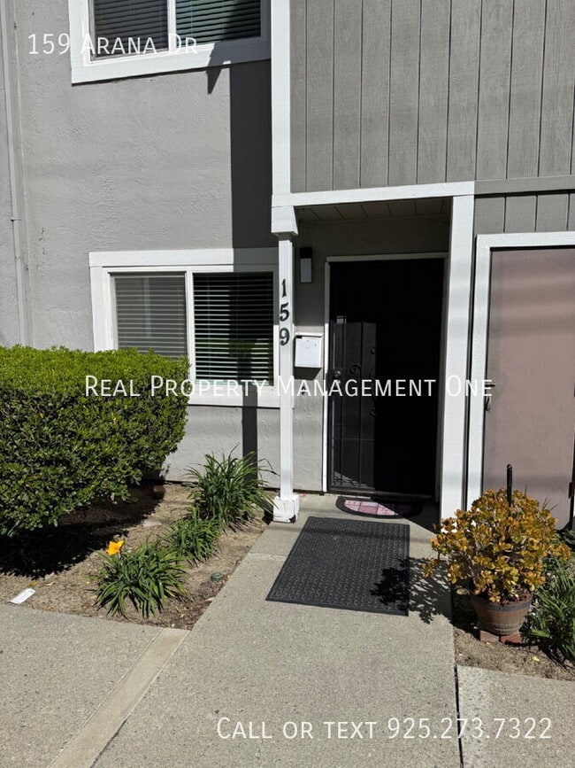 Photo - 159 Arana Dr