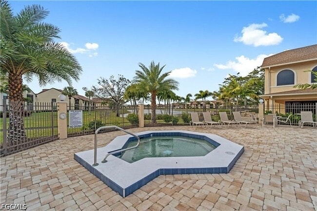 Photo - 8445 Charter Club Cir Unit 11