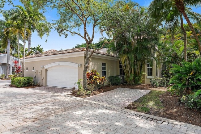 Photo - 7719 Azalea Ct Townhome