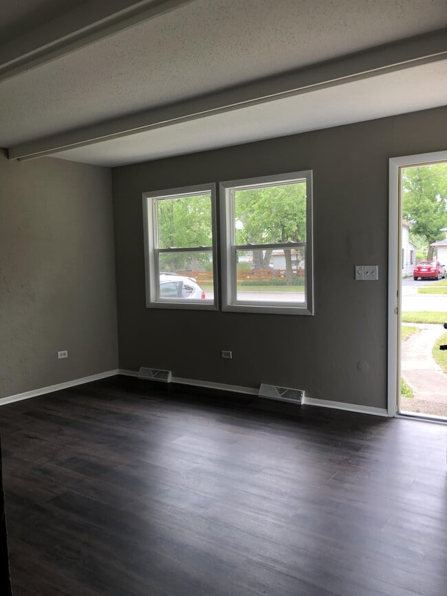 Photo - 3113 Gabriel Ave